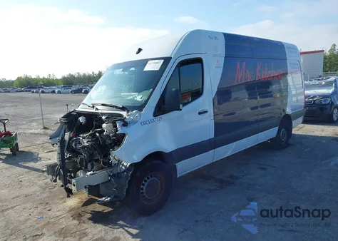 2021 Mercedes-Benz Sprinter 2500 High Roof I4 z USA, uszkodzony, nr VIN W1W40CHY6MT056093